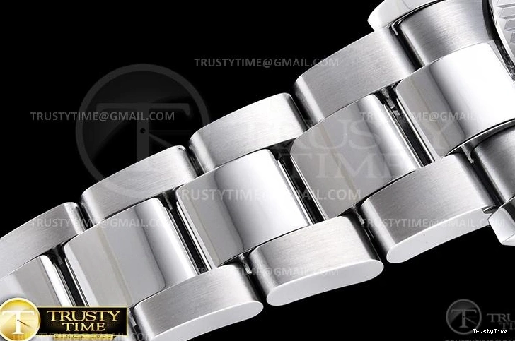0511 Unisex R2DJ0253H – DJ2 41mm 649